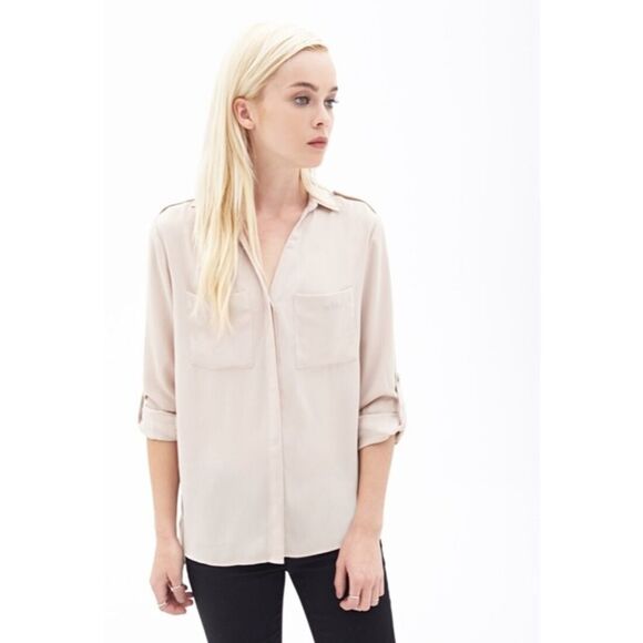 ✨Woven Pocket Shirt✨  - Picture 1 of 4